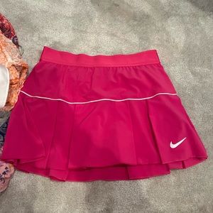 Nike Hot Pink Discontinued Tennis Skirt Size S NWOT